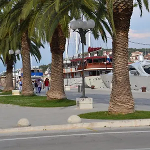 https://apartment-kate-trogir.splithotels.org